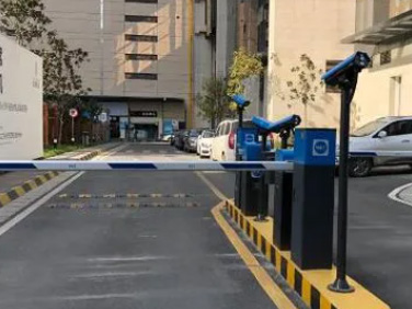 �����ǻ�ͣ܇��(ch��ng)